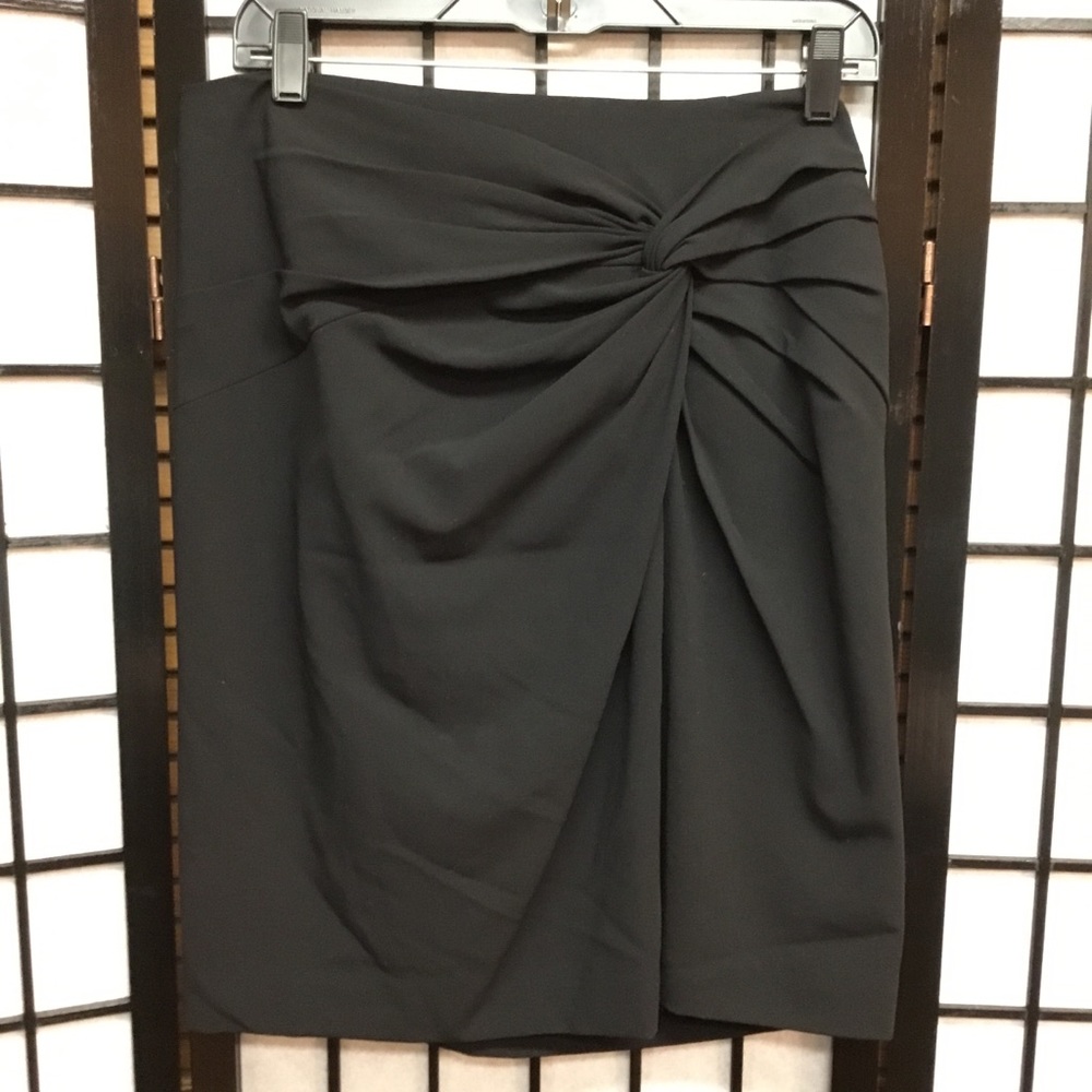 SALE Lafayette 148  NY Black Pencil Skirt Size 8